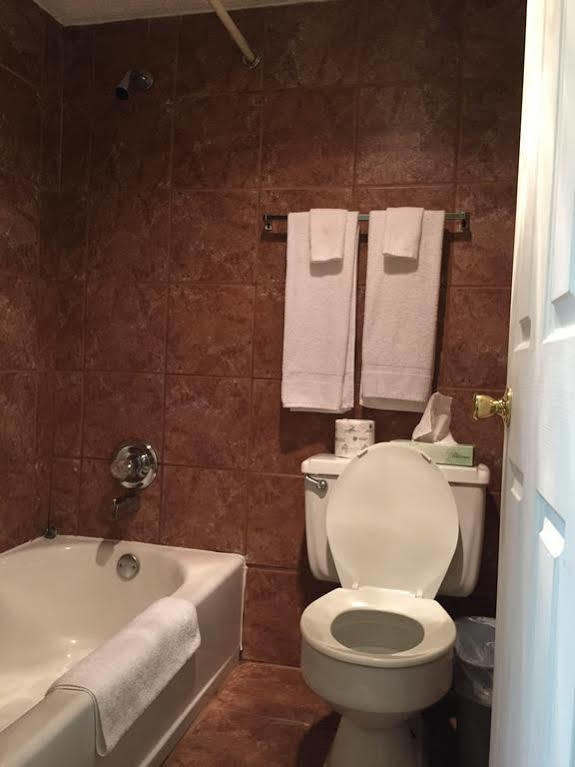 Howard Johnson Florence/ Cincinnati Area 外观 照片